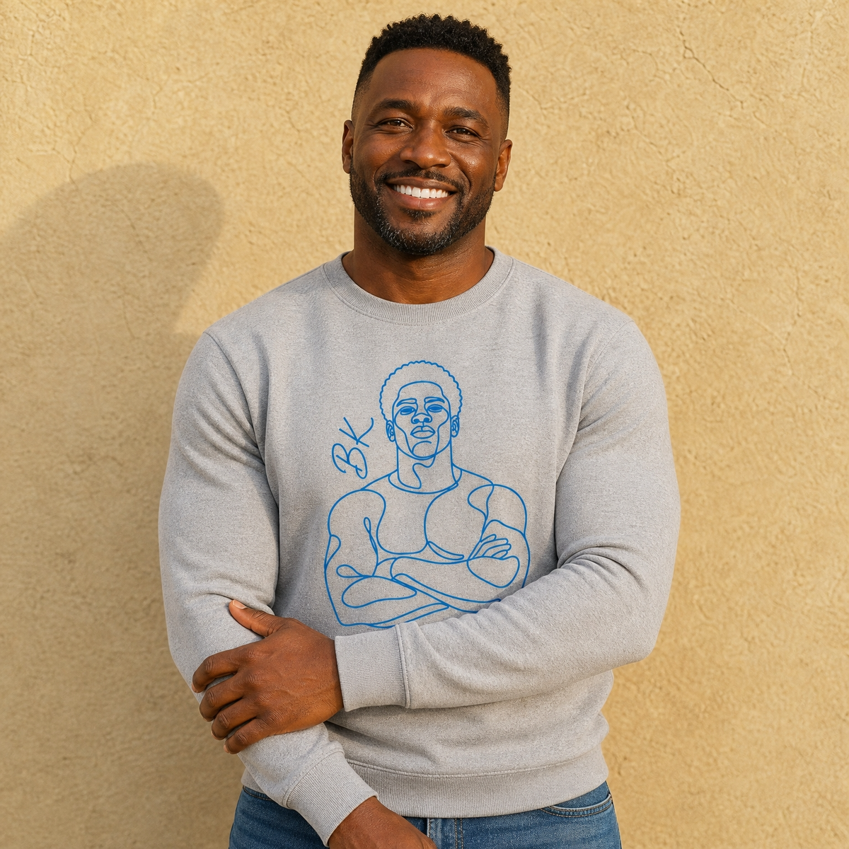 Sweat créole homme Solid bleu en coton bio – mise en scène 1 – créole - bekreyol