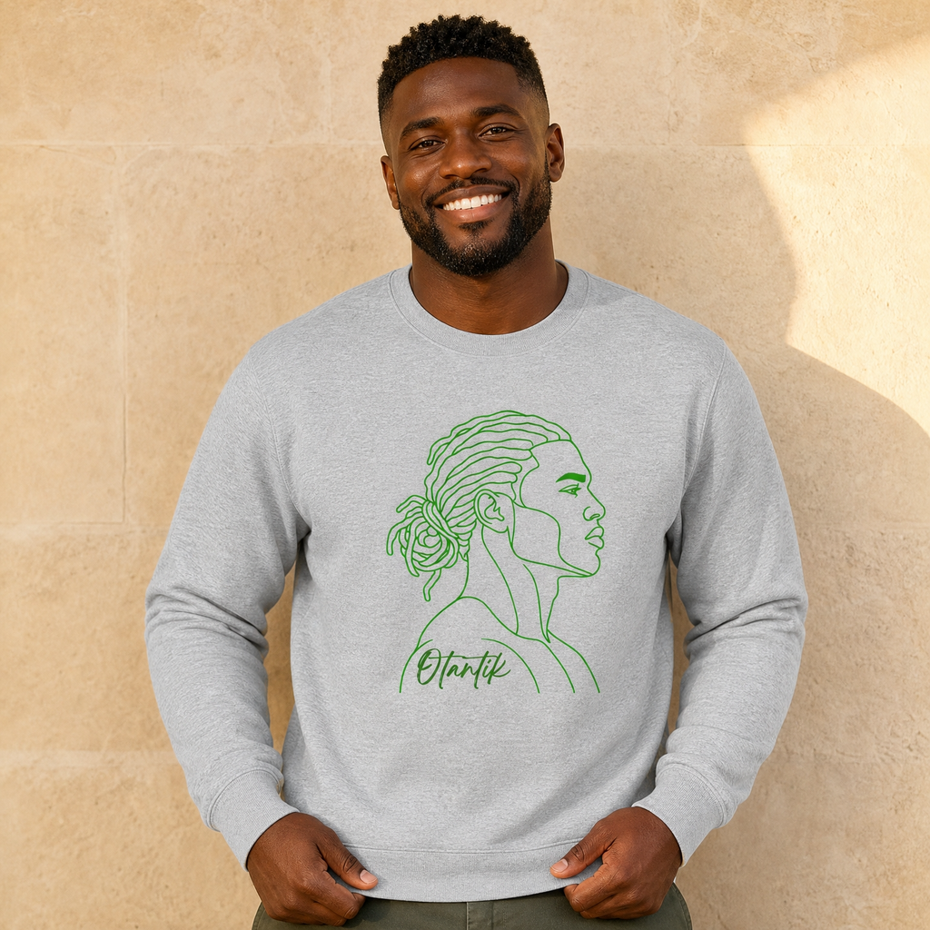 Sweat créole homme Nonm Otantik vert, coton bio – mise en scène 1 – créole - bekreyol 2 gris grey